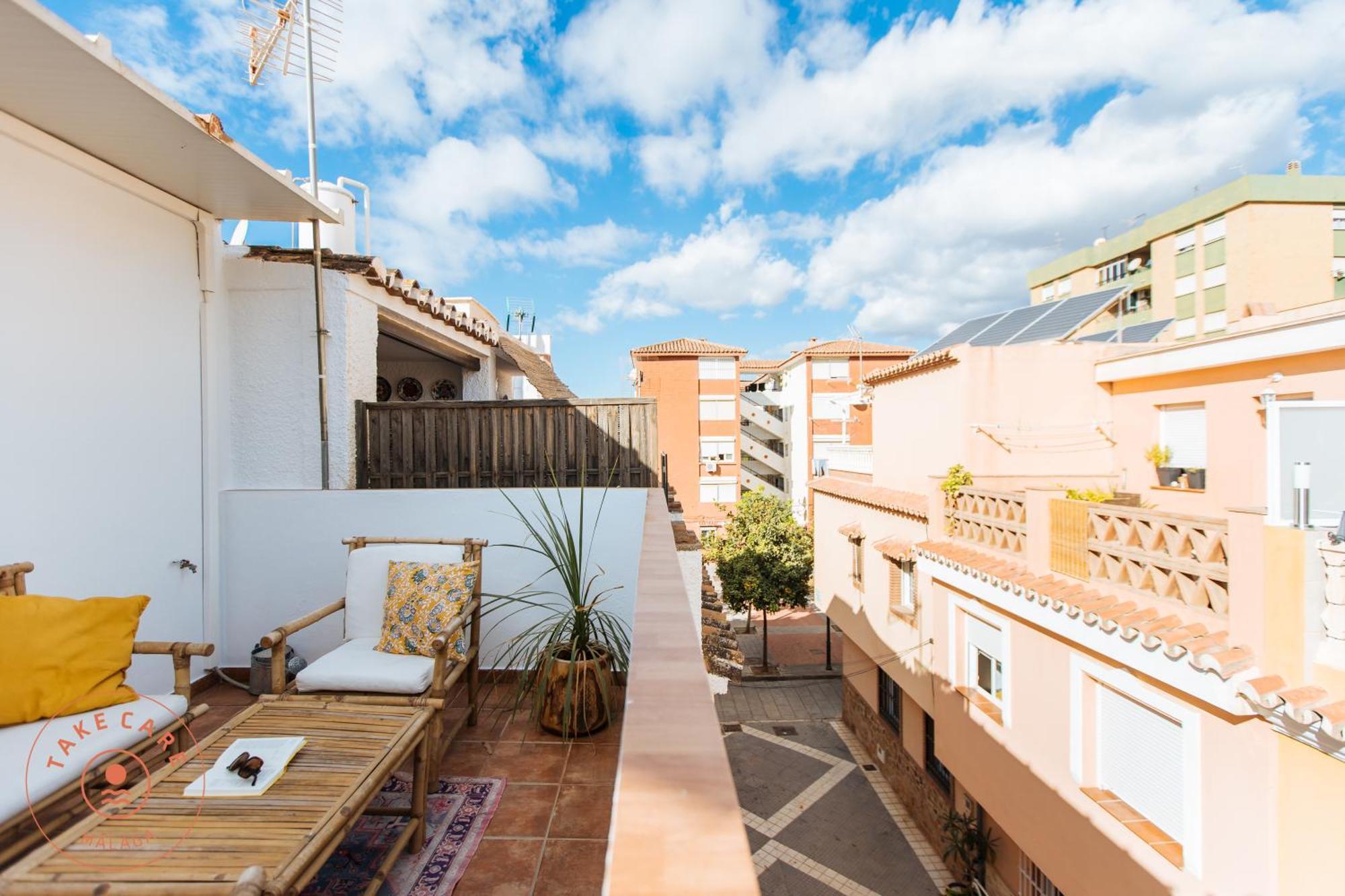 Colourful Fisher House Pulpito In El Palo! - Tcm Malaga Luaran gambar